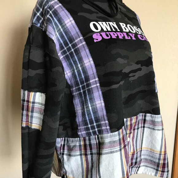 Patchwork Camo Hoodie, Size M-L: Upcycled Hipster Grunge Violet Plaid Sweatshirt - Picture 9 of 14